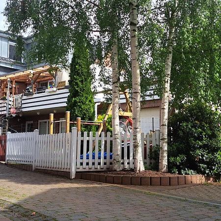 Private 1-2,5 -Zimmer-Wohnung Mit Terrasse ซึลพิค ภายนอก รูปภาพ