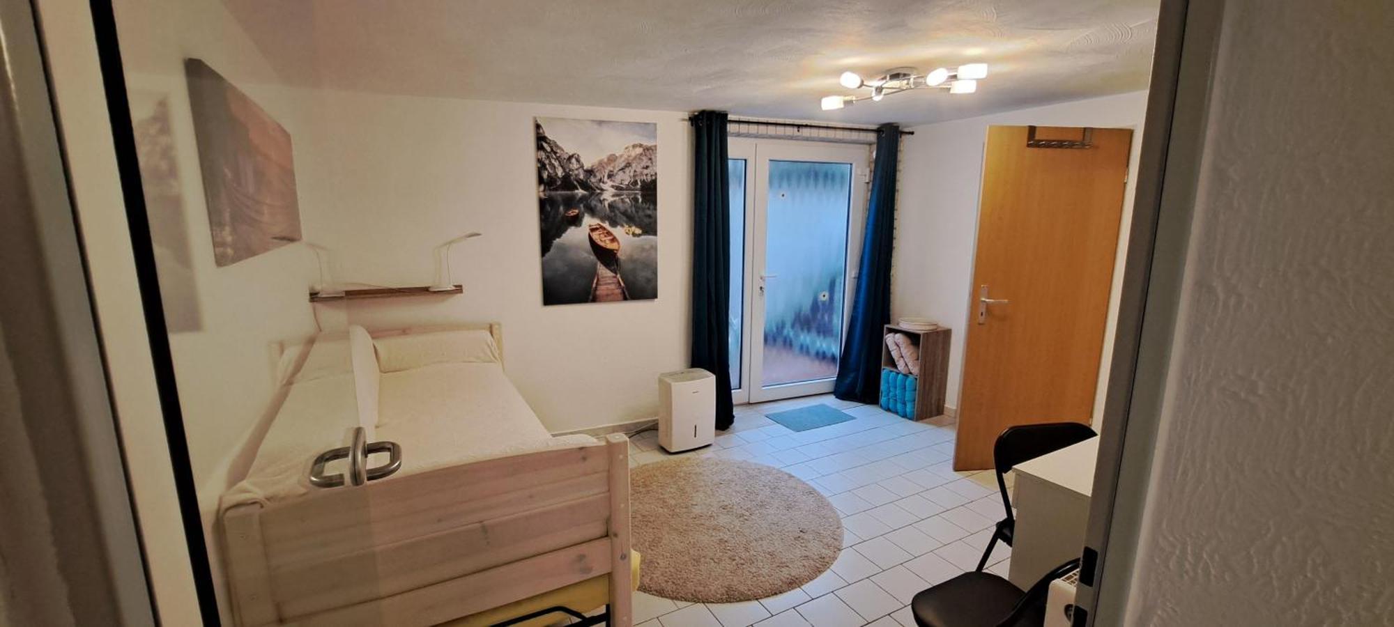 Private 1-2,5 -Zimmer-Wohnung Mit Terrasse ซึลพิค ภายนอก รูปภาพ
