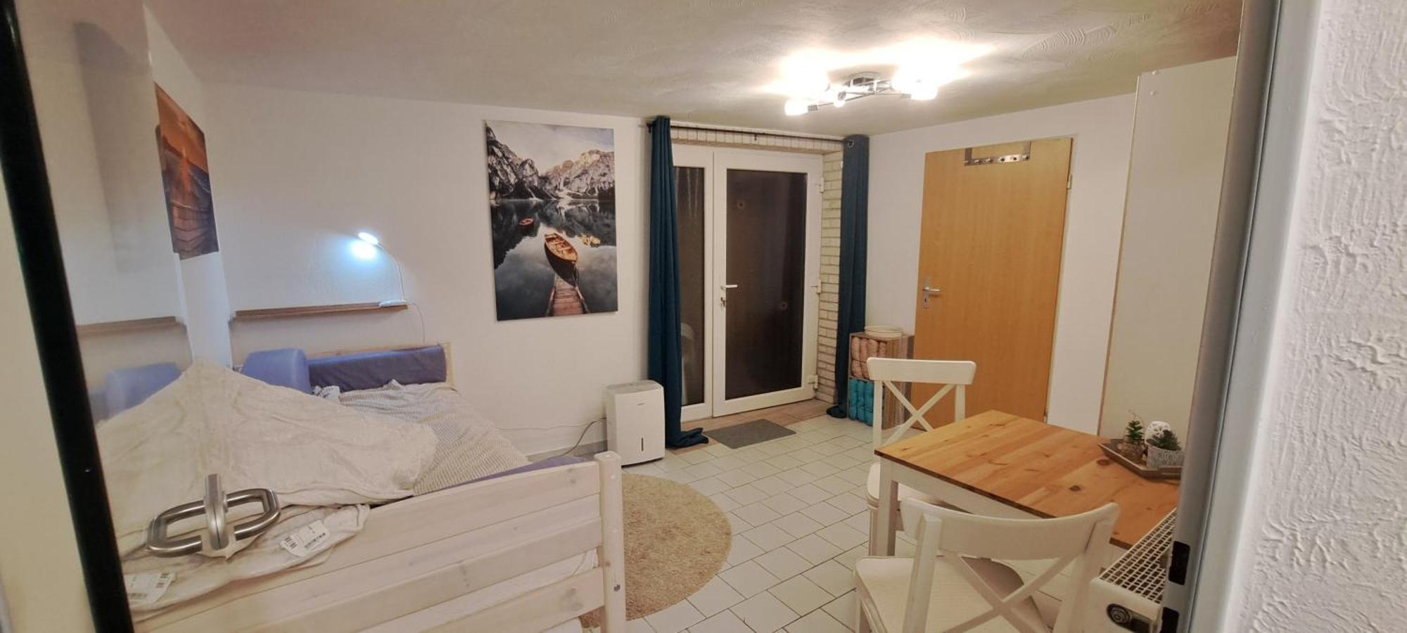 Private 1-2,5 -Zimmer-Wohnung Mit Terrasse ซึลพิค ภายนอก รูปภาพ