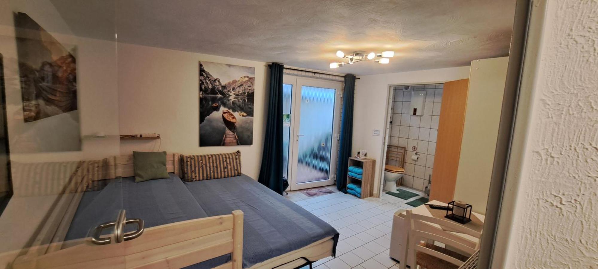 Private 1-2,5 -Zimmer-Wohnung Mit Terrasse ซึลพิค ภายนอก รูปภาพ