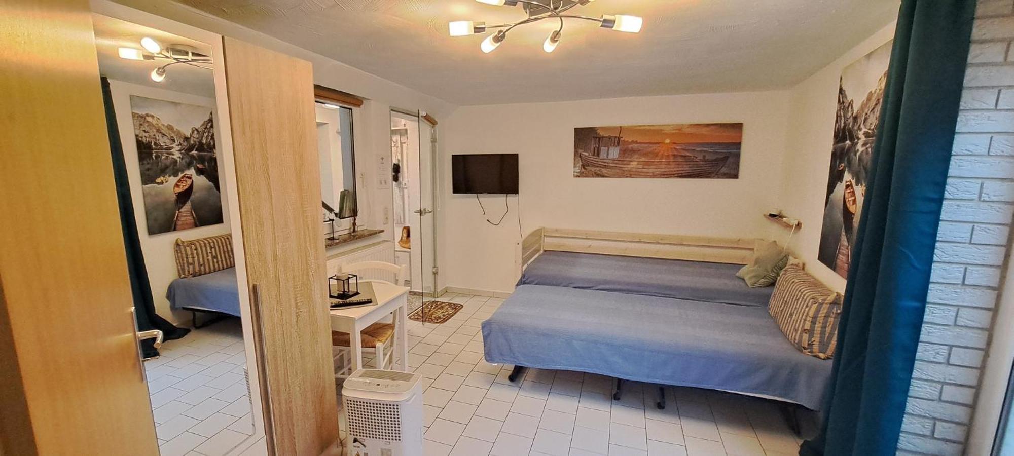 Private 1-2,5 -Zimmer-Wohnung Mit Terrasse ซึลพิค ภายนอก รูปภาพ
