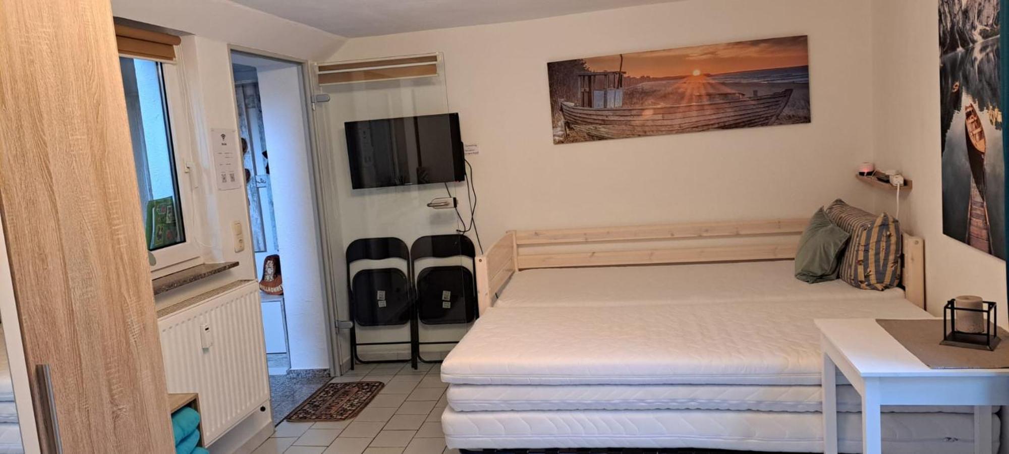 Private 1-2,5 -Zimmer-Wohnung Mit Terrasse ซึลพิค ภายนอก รูปภาพ