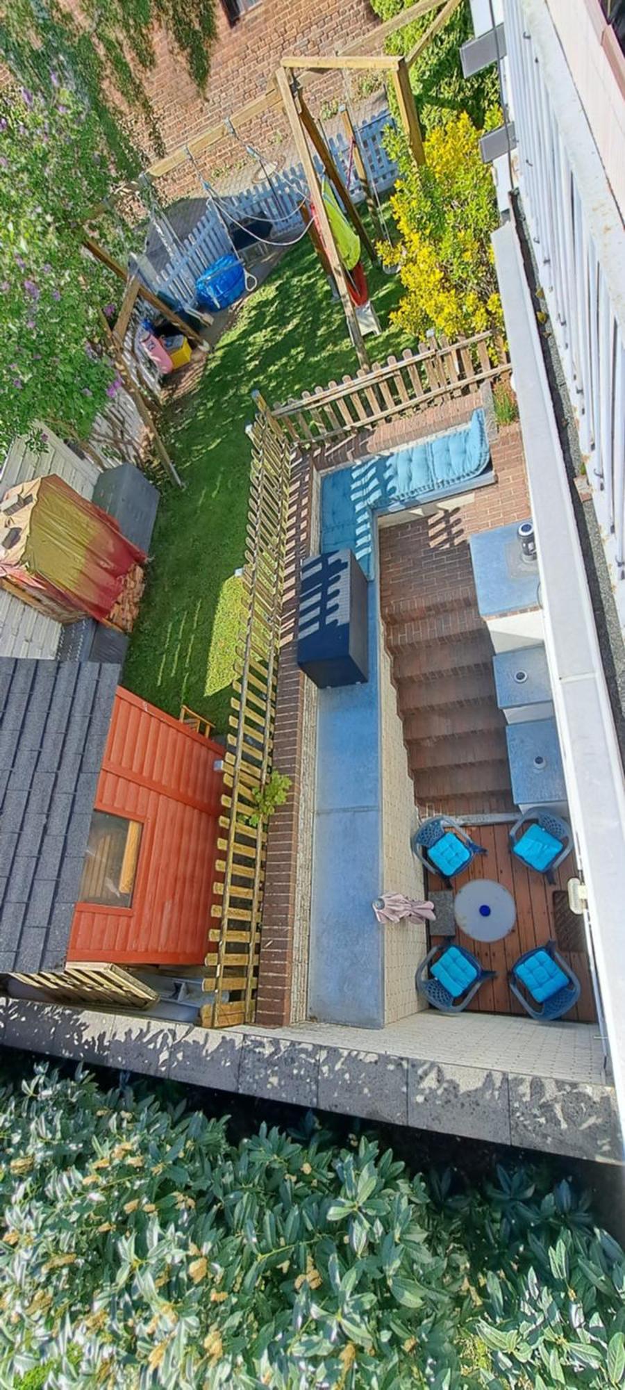 Private 1-2,5 -Zimmer-Wohnung Mit Terrasse ซึลพิค ภายนอก รูปภาพ